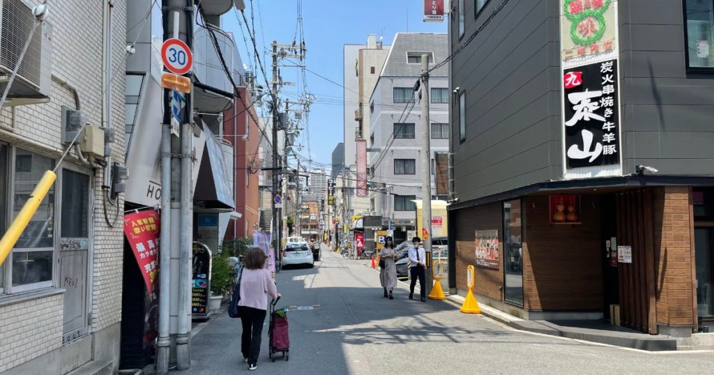 近鉄大阪難波駅・地下鉄なんば駅から今昔荘道頓堀5